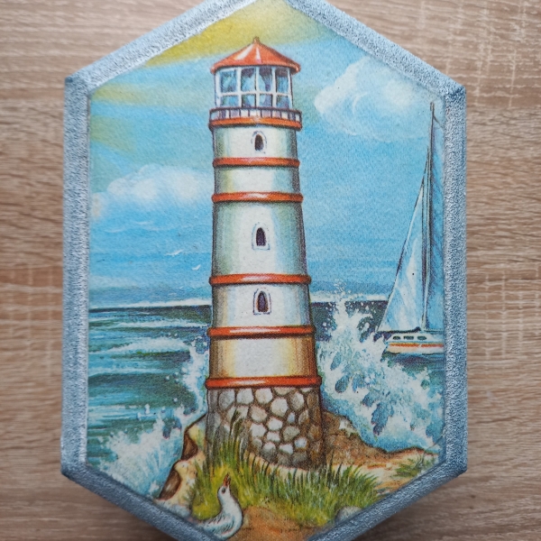 Кутия Морски Фар